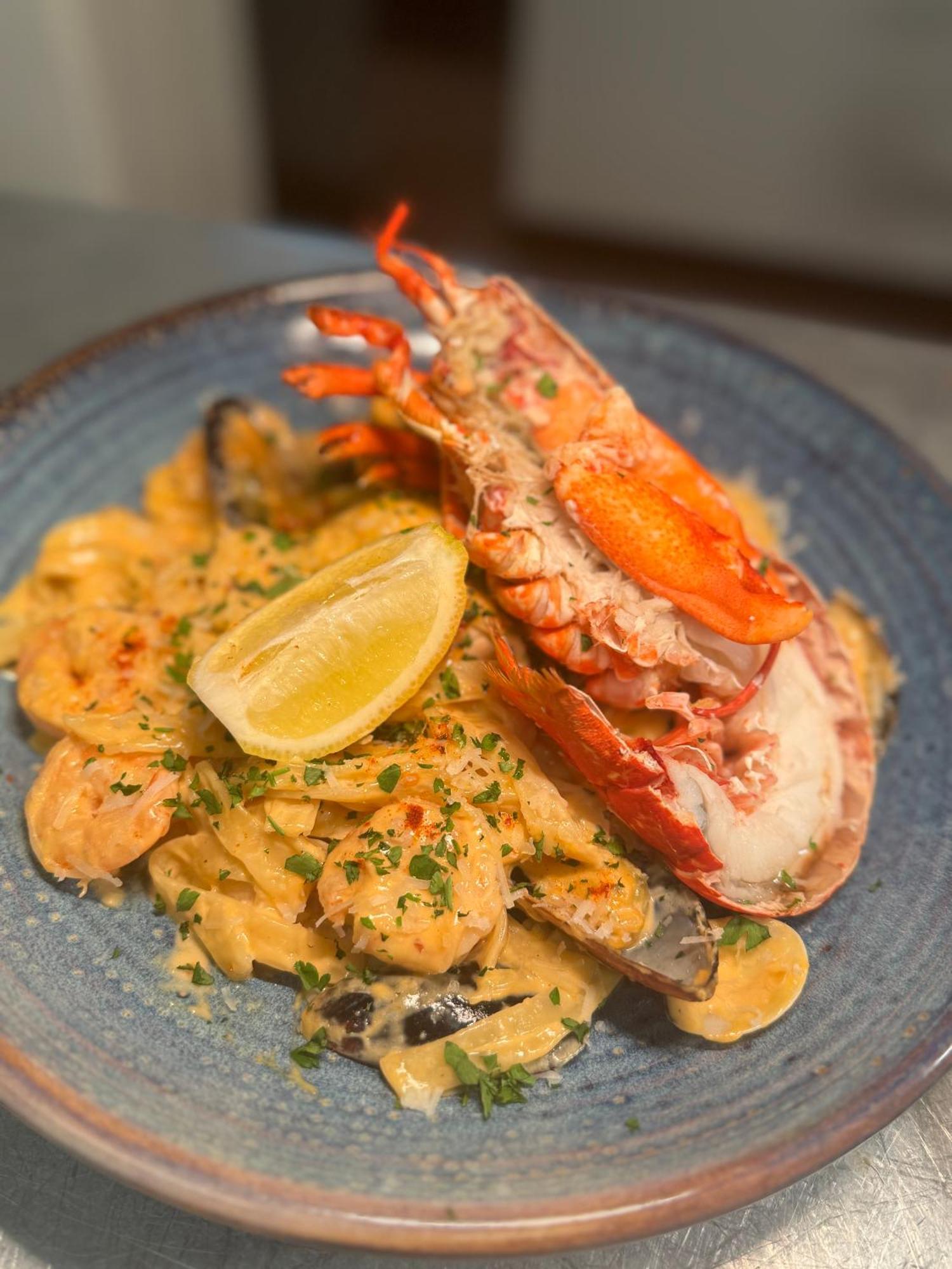 The Harbour Bar & Bistro Hotel Cemaesi-öböl Kültér fotó